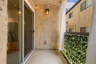 14159 Riverside Dr, Sherman Oaks, CA 91423 - Photo 35
