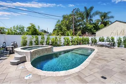 13562 Addison Street, Sherman Oaks, CA 91423 - Photo 17