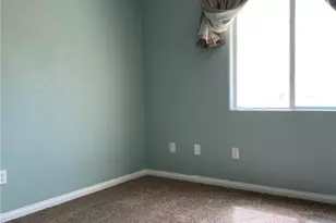 305 Tanner Michael, Bakersfield, CA 93308 - Photo 7
