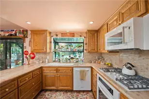 10052 Nita, Chatsworth, CA 91311 - Photo 11