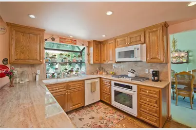 10052 Nita, Chatsworth, CA 91311 - Photo 9