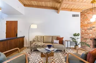 5724 Wish Ave, Los Angeles, CA 91316 - Photo 3