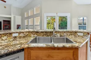 9813 Fitzgerald, Bakersfield, CA 93311 - Photo 7