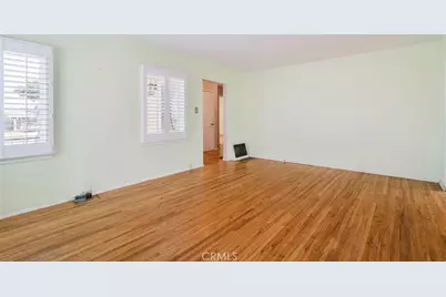 1926 Thoreau Street, Los Angeles, CA 90047 - Photo 15