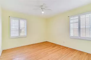 1926 Thoreau St, Los Angeles, CA 90047 - Photo 21