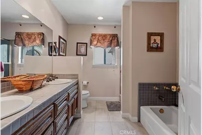 22128 Palais Place, Calabasas, CA 91302 - Photo 37