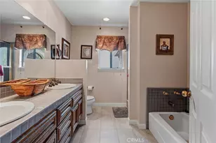 22128 Palais Pl, Calabasas, CA 91302 - Photo 37