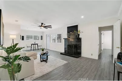 13176 Foothill, Sylmar, CA 91342 - Photo 7