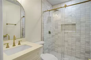 19143 19145 Jovan St, Tarzana, CA 91335 - Photo 23