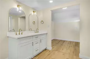 19143 19145 Jovan St, Tarzana, CA 91335 - Photo 17