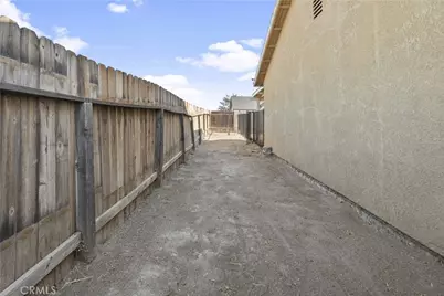 2100 Matthew Avenue, Rosamond, CA 93560 - Photo 27