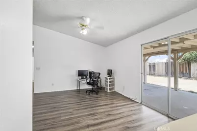 2100 Matthew Avenue, Rosamond, CA 93560 - Photo 7