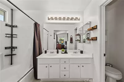 14651 Laurel Court, Canyon Country, CA 91387 - Photo 19