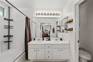 14651 Laurel Ct, Canyon Country, CA 91387 - Photo 19