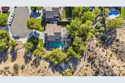 14651 Laurel Court, Canyon Country, CA 91387 - Photo 49