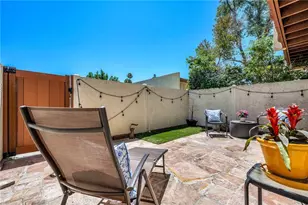 21555 Burbank Blvd, Woodland Hills, CA 91367 - Photo 21