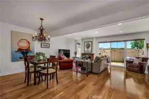 21555 Burbank Blvd, Woodland Hills, CA 91367 - Photo 1