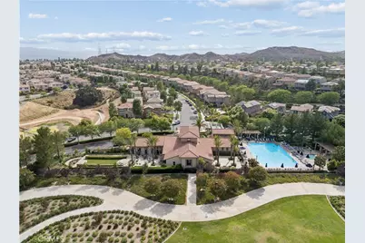 28502 Vista Del Rio, Valencia, CA 91354 - Photo 37
