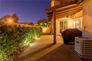 28502 Vista Del Rio, Valencia, CA 91354 - Photo 35