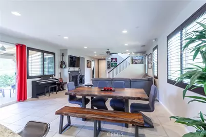 28502 Vista Del Rio, Valencia, CA 91354 - Photo 9