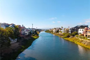 5206 Pacific Ave, Marina del Rey, CA 90292 - Photo 39