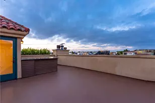 5206 Pacific Ave, Marina del Rey, CA 90292 - Photo 41