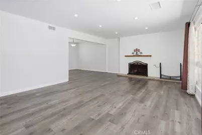 42900 Staffordshire Drive, Lancaster, CA 93534 - Photo 7