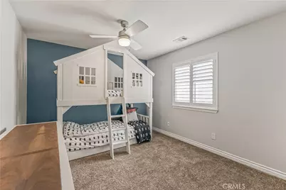 27730 Mariposa Ln, Castaic, CA 91384 - Photo 29