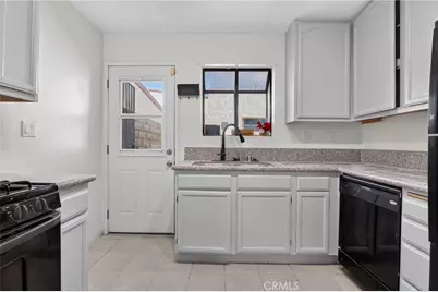 2260 E Avenue Q4, Palmdale, CA 93550 - Photo 15