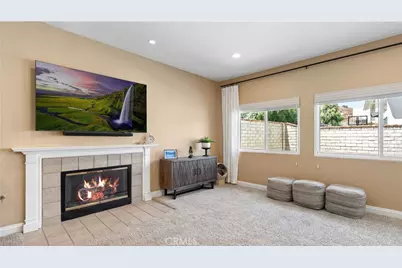 22711 Boxwood, Saugus, CA 91390 - Photo 5