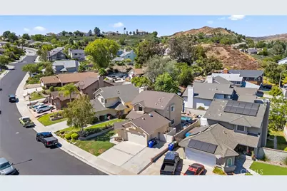 22711 Boxwood, Saugus, CA 91390 - Photo 41