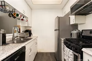 19350 Sherman Way, Reseda, CA 91335 - Photo 5