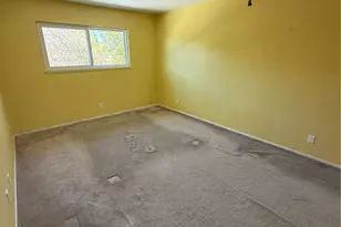 2002 Malcolm, Simi Valley, CA 93065 - Photo 13