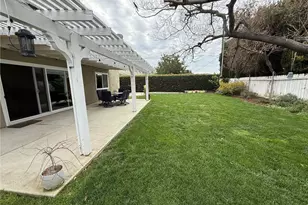 2002 Malcolm, Simi Valley, CA 93065 - Photo 17