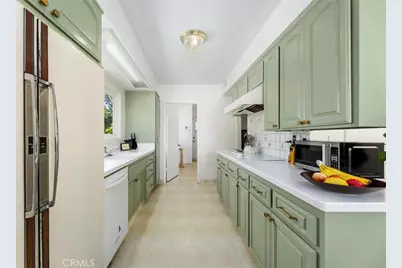 1152 Northwestern Drive, Claremont, CA 91711 - Photo 15