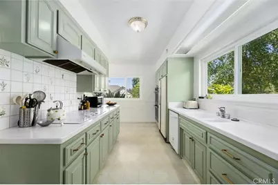 1152 Northwestern Drive, Claremont, CA 91711 - Photo 9