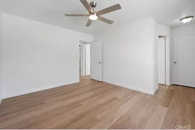 27912 Newbird Drive, Saugus, CA 91350 - Photo 13