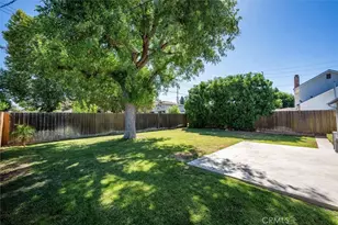 27912 Newbird Dr, Saugus, CA 91350 - Photo 25