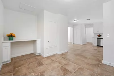 27912 Newbird Drive, Saugus, CA 91350 - Photo 11