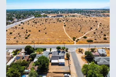 42701 40th Street, Lancaster, CA 93536 - Photo 35