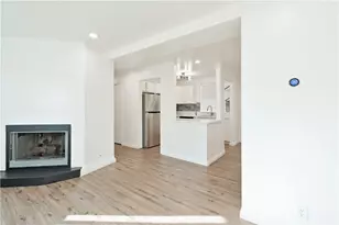 7050 S La Cienega Blvd, Inglewood, CA 90302 - Photo 3