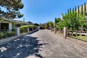3003 Mesa Verde Dr, Burbank, CA 91504 - Photo 57