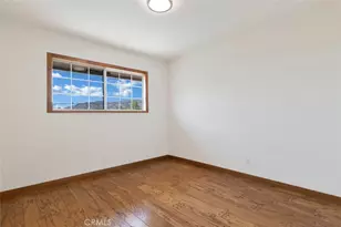 3003 Mesa Verde Dr, Burbank, CA 91504 - Photo 27