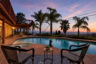 3003 Mesa Verde Dr, Burbank, CA 91504 - Photo 51