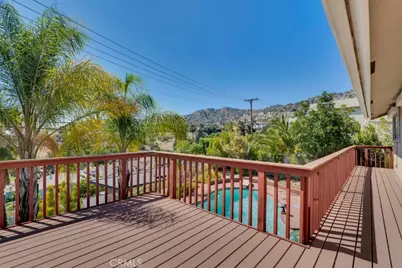3003 Mesa Verde Drive, Burbank, CA 91504 - Photo 37