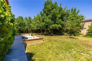 39939 Borica Ct, Palmdale, CA 93551 - Photo 33