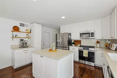27493 Cherry Creek Drive, Valencia, CA 91354 - Photo 15