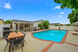 27493 Cherry Creek Dr, Valencia, CA 91354 - Photo 31