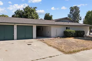 1925 Royalty Dr, Pomona, CA 91767 - Photo 29