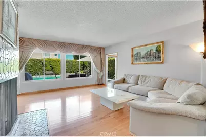 6860 Babcock Avenue, North Hollywood, CA 91605 - Photo 5